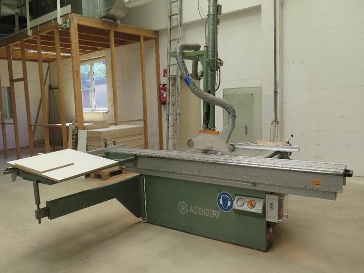 Altendorf F 90