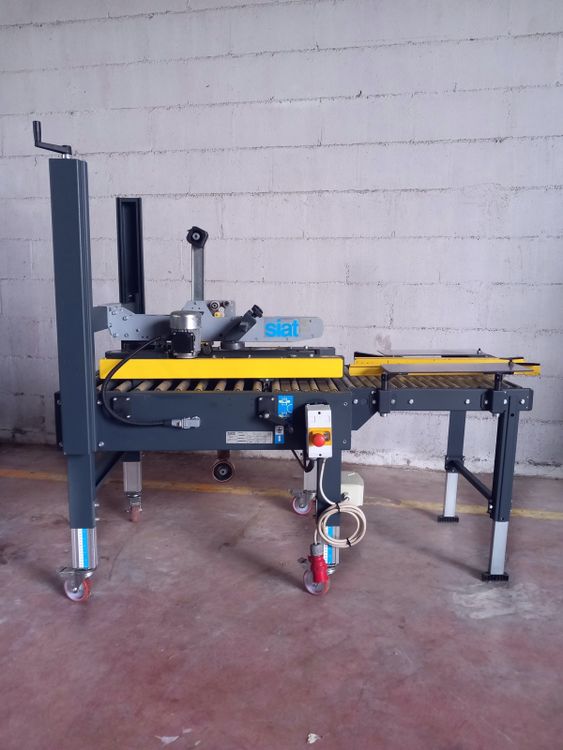 Siat S8/4-S CASE SEALER