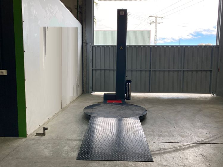 Earflap Rotating Platform Baler