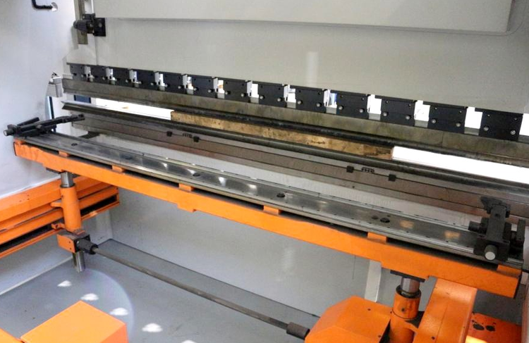 Ermak POWER BEND FALCON 3.135 135 t