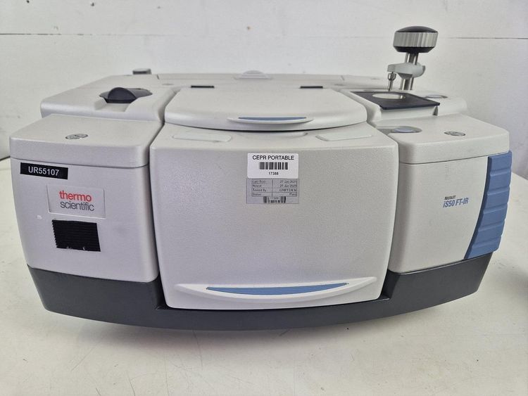 Thermo Scientific Nicolet IS50 FT-IR