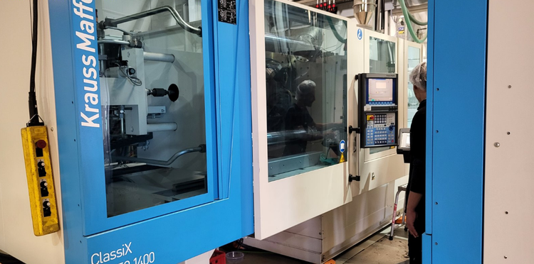 Krauss Maffei KM 250-1400 CX 250 T