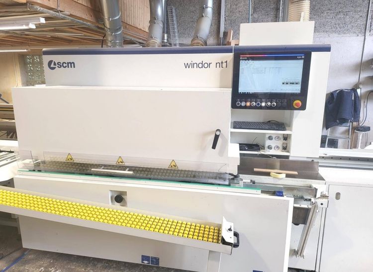 SCM Windor NT 1
