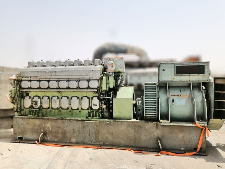 2 Wartsila 8L20