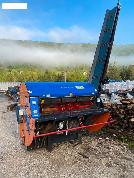 MULTI-BLADE SAW