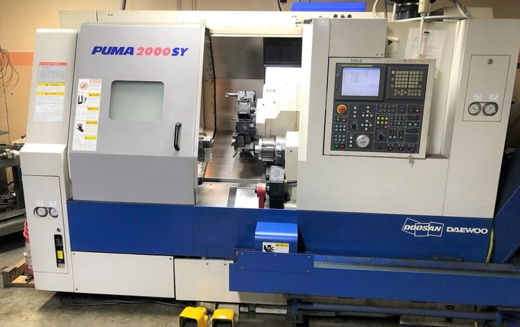 Doosan Fanuc Cnc Control 4500 Rpm Puma 2000sy 3 Axis 