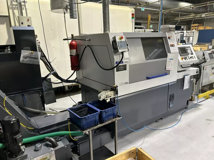 Citizen CNC CONTROL 8000 rpm CINCOM L32-1M12 3 Axis