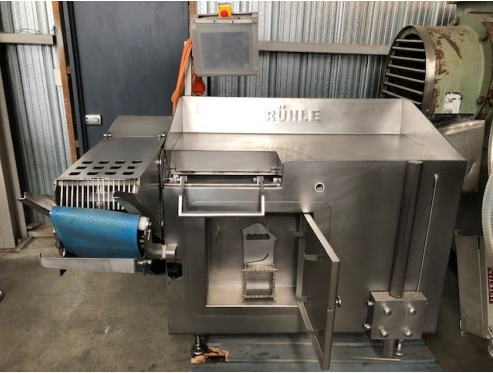 Ruhle SR2 semi-automatic cutting  machine