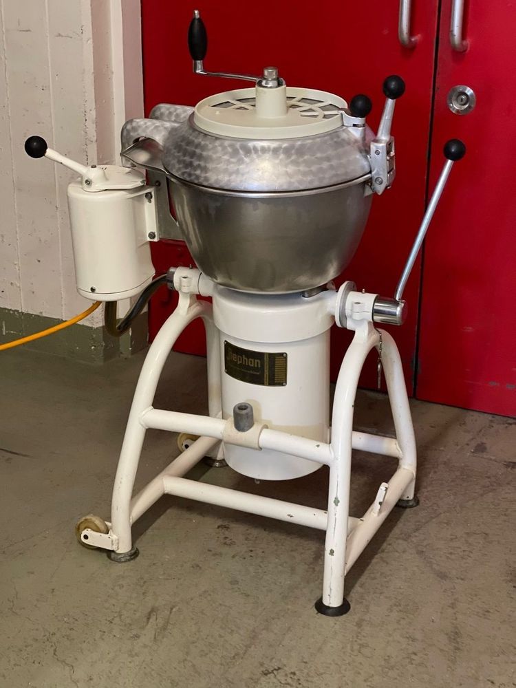 Stephan UM24 A Universal Machine