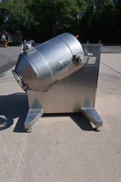 YuTong SYH-200 Stainless Steel Multi-Directional Tumbling Mixer