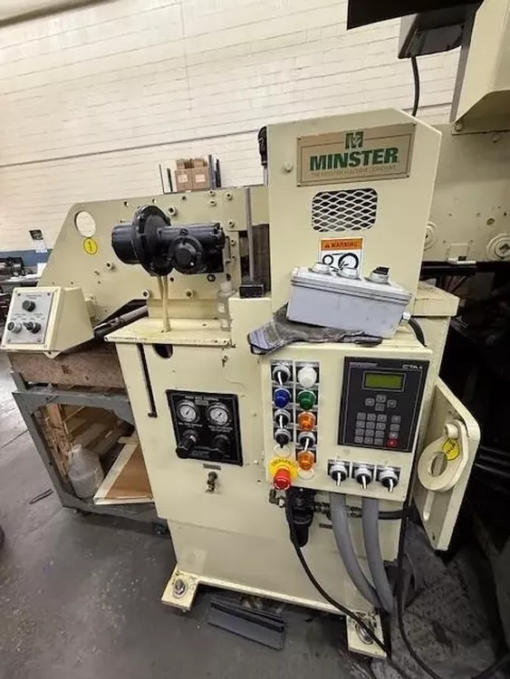 Minster MEF5-32S 32 in maximum stock width