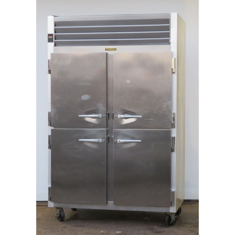 Traulsen G22000, Freezer 2 Section Half Door