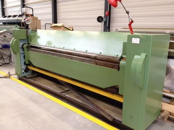 Ozamech KM 3000-2,5 Max sheet thickness (steel) 2.5 mm
