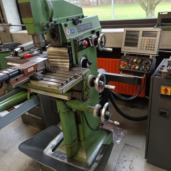 Deckel FP 1 Vertical 2000 rpm