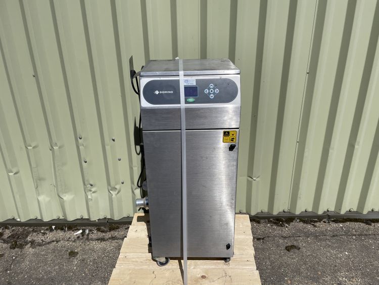 Domino DPX1000 digital Fume extraction cabinet