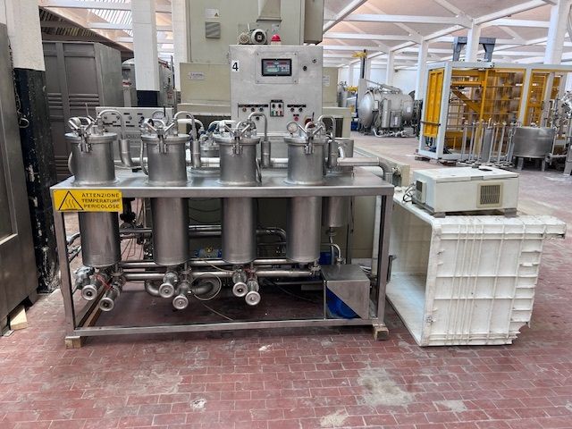 Comix Laboratory dyeing machine