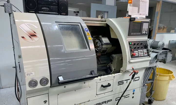 Sharp Fanuc Series Oi-TD CNC Control 6000 RPM ST-10 2 Axis