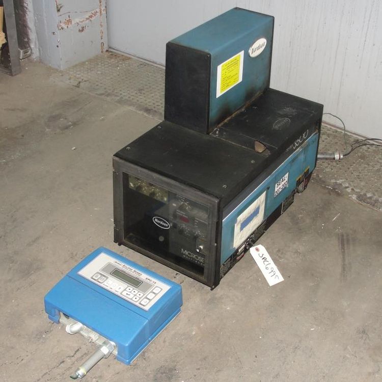 Nordson 3500 1AA32/D, Hot Melt Dispenser