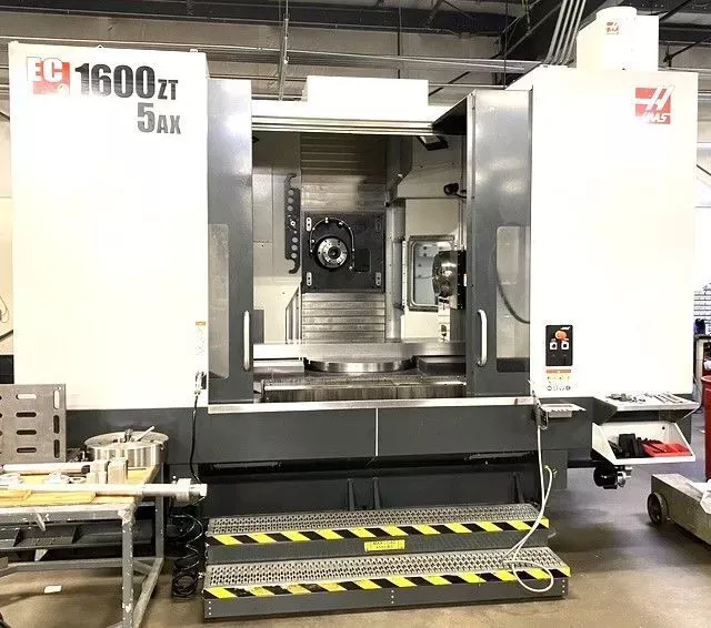 Haas EC-1600ZT 5  Axis