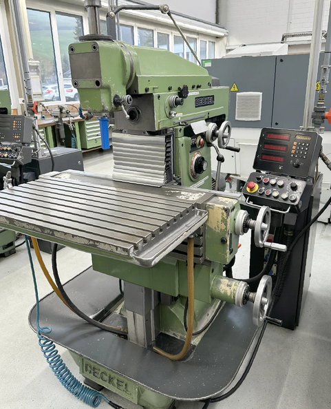 Deckel FP 3 2500 rpm