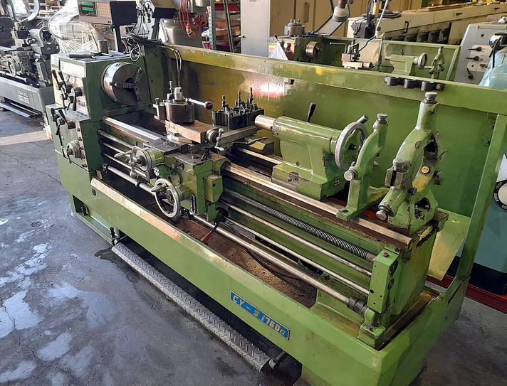 Yunnan Centre Lathe 2000 rpm CY S1760G