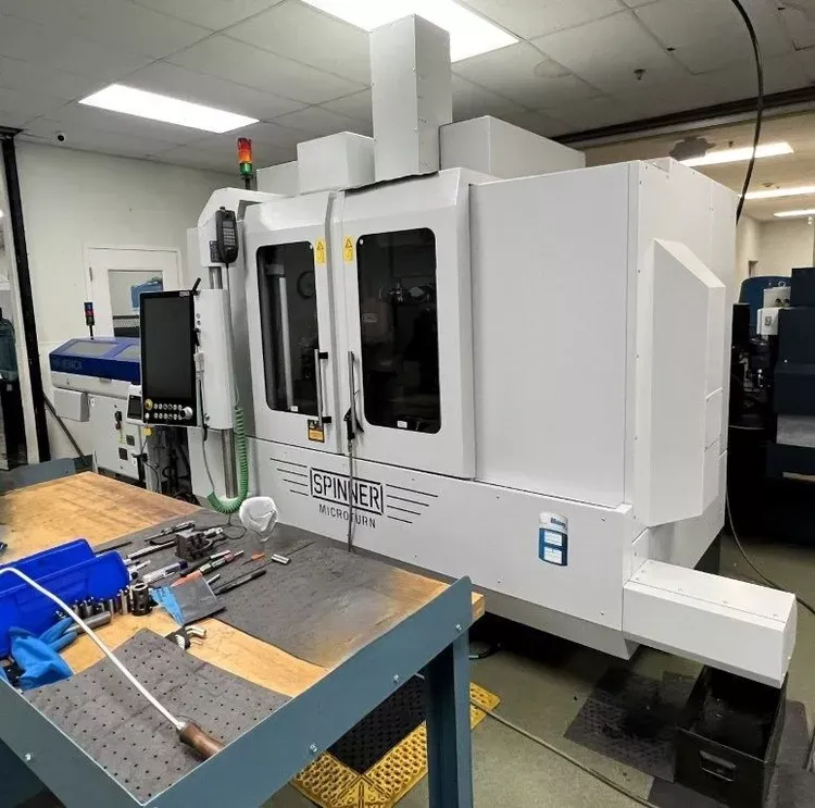 Spinner CNC control Siemens 840D 5200 rpm MICROTURN 52 LTBS 6 Axis