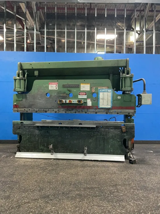 Cincinnati 135 CB X 10 FT 135 Ton