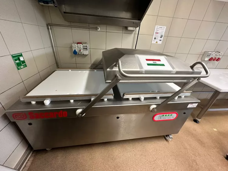 Saccardo Vacuum packaging machine