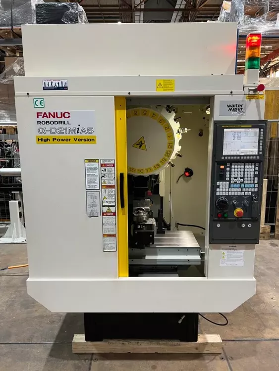 Fanuc α-D21MiA5 CNC Machining Center 3 Axis