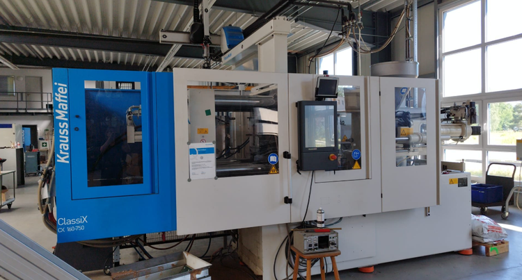 Krauss Maffei KM 160-750 CX 160 T