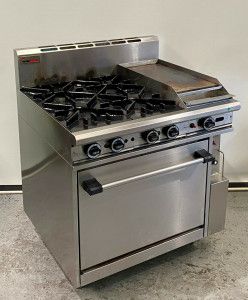Trueheat R90-4-30GR 4 burner range with griddle and oven