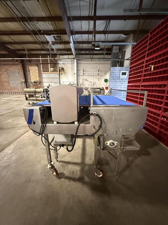 Safeline METAL DETECTOR