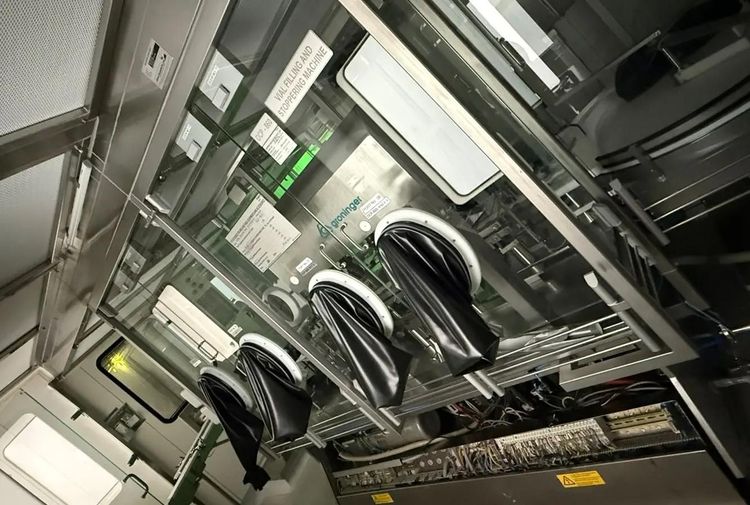 Groninger DFVK 3000, Liquid Filling Machine