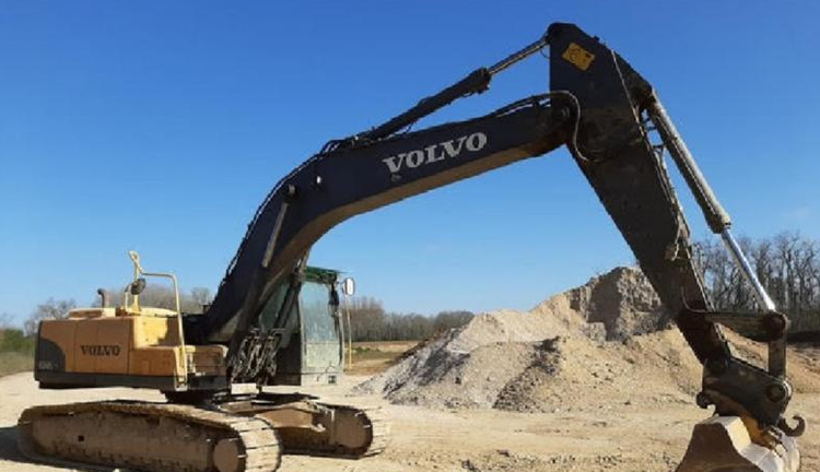 Volvo EC 240 CNL Tracked Excavator
