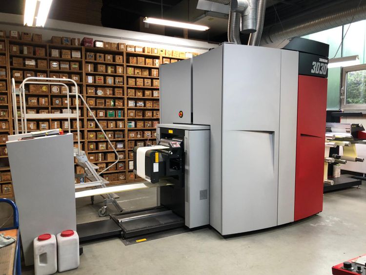 Xeikon 3030 5 200-330 mm