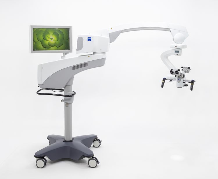 ZEISS OPMI Vario 700  Surgical Microscope