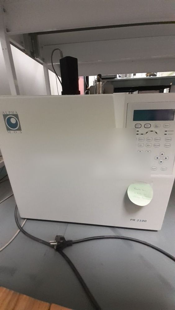 Perichrom PR 2100 Gas Chromatograph
