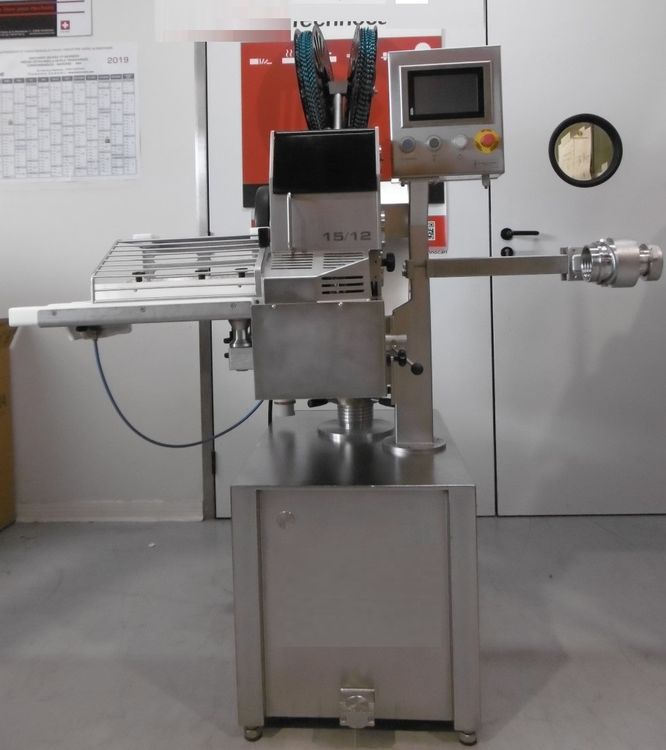 International DKS 15/12 AUTOMATIC DOUBLE OMEGA CLIPPER