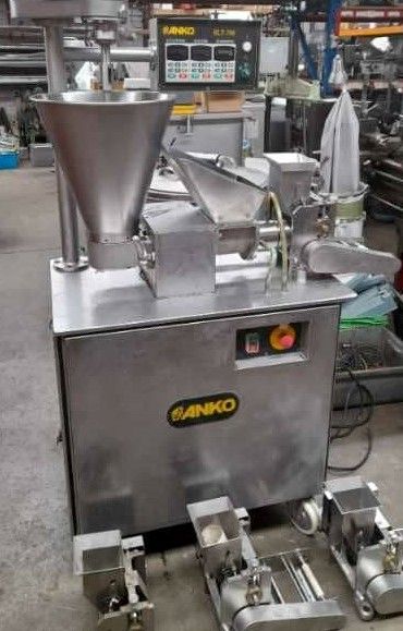 Anko HLT-700 Forming machine