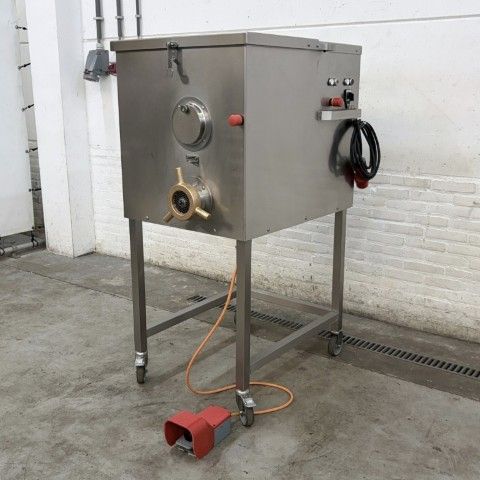 Wolf KT LM 32 A