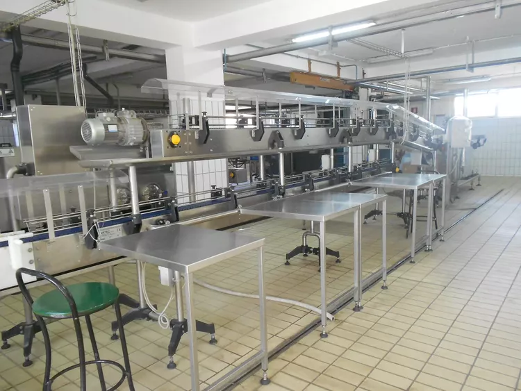 Complete canning line
