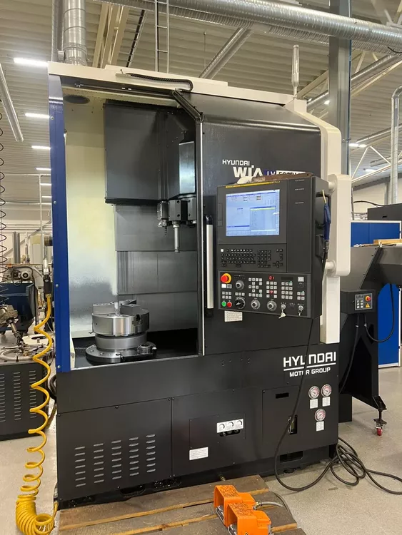 Hyundai Wia LV500RM Maximum swing diameter 760 mm