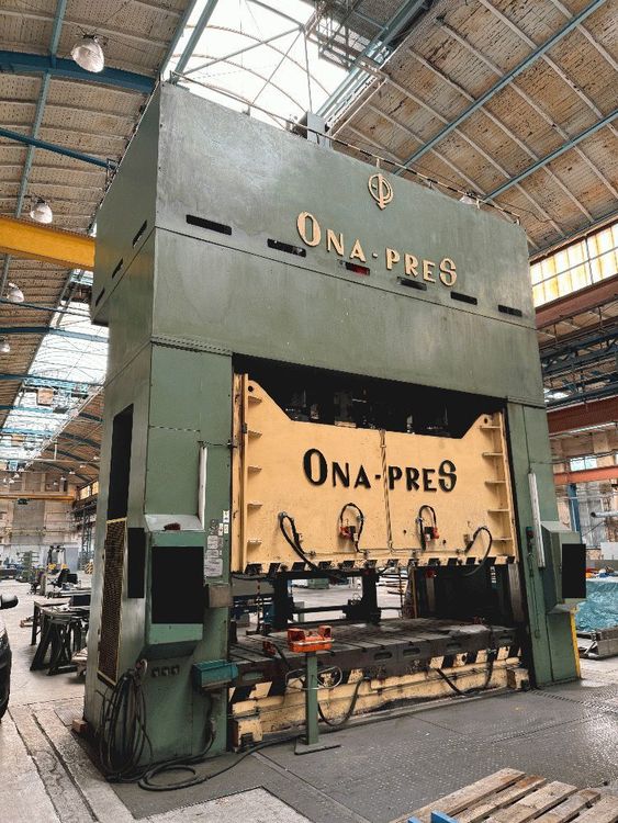 Ona Pres PYZT 1200 12000 kN (1200 t)