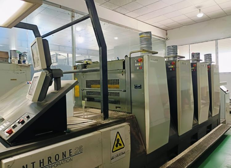 Komori Enthrone 426 19 x 26 Inches