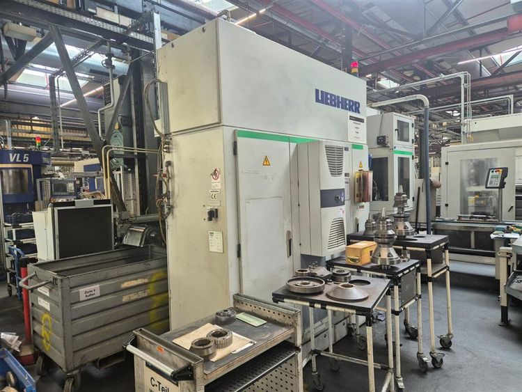 Liebherr LC300 100 rpm Gear hobbing machine - vertical