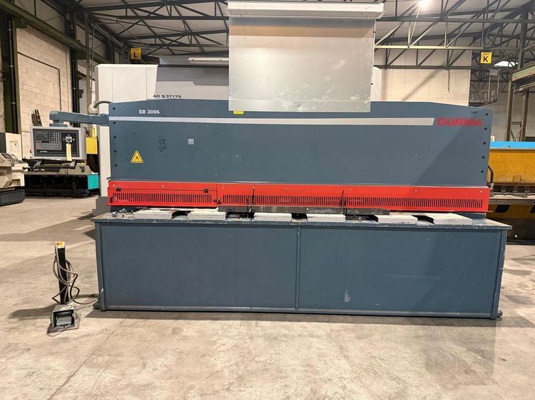Durma SB 3100 x 6 mm CNC