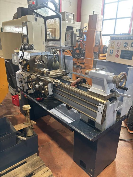 Storebro Engine Lathe 1600 rpm GK195