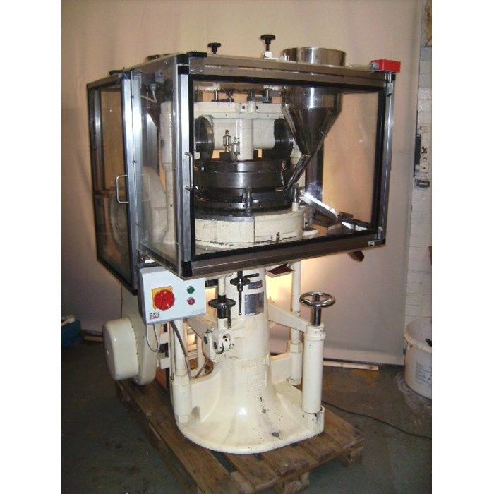 Manesty BB3B 27 Head Rotary Tablet Press