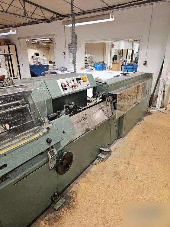 MULLER MARTINI 3210 Automatic Sewing machine
