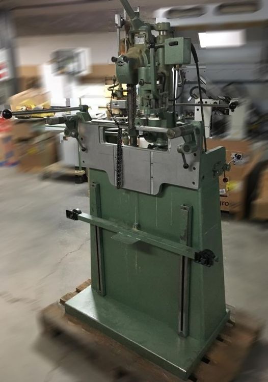 SL100 Chain mortising machine